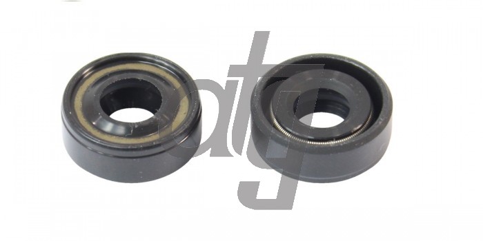 Power steering oil seal