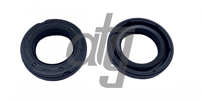 Power steering oil seal